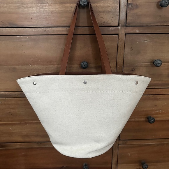 SAINT LAURENT Rive Gauche Tote Bag - Picture 6 of 6